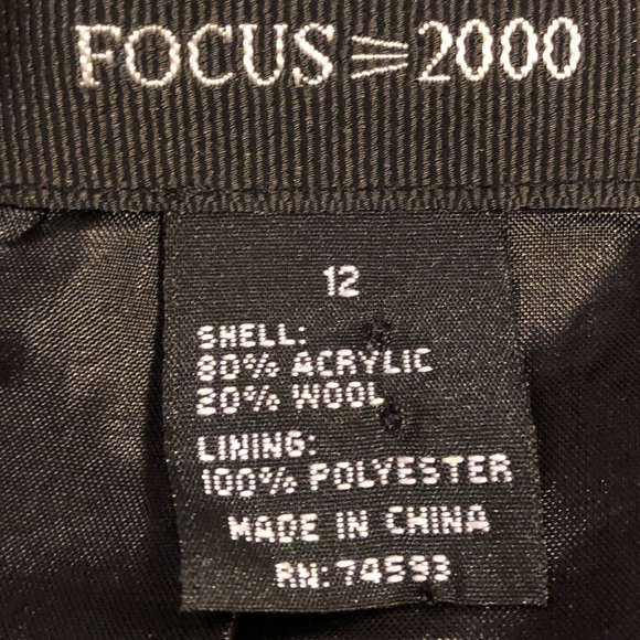 Focus 2000 Vintage cropped jacket, size 12 - Picture 2 of 8